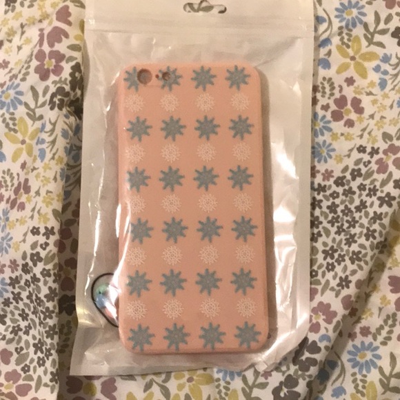 iPhone 6s Plus Snowflake case - Picture 1 of 3